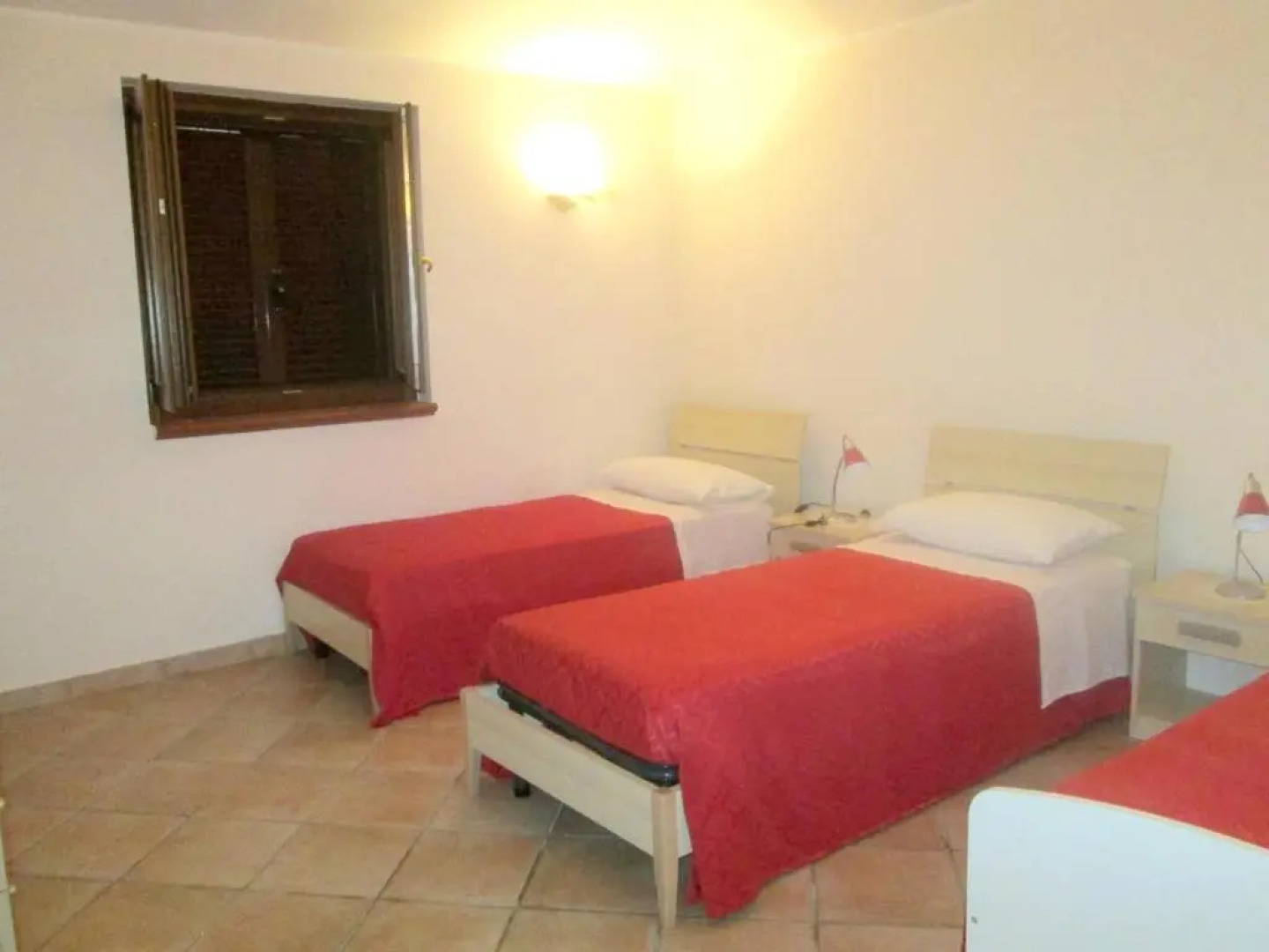 Apartment with 3 bedrooms in Lago with shared pool and WiFi 450 m from the beach