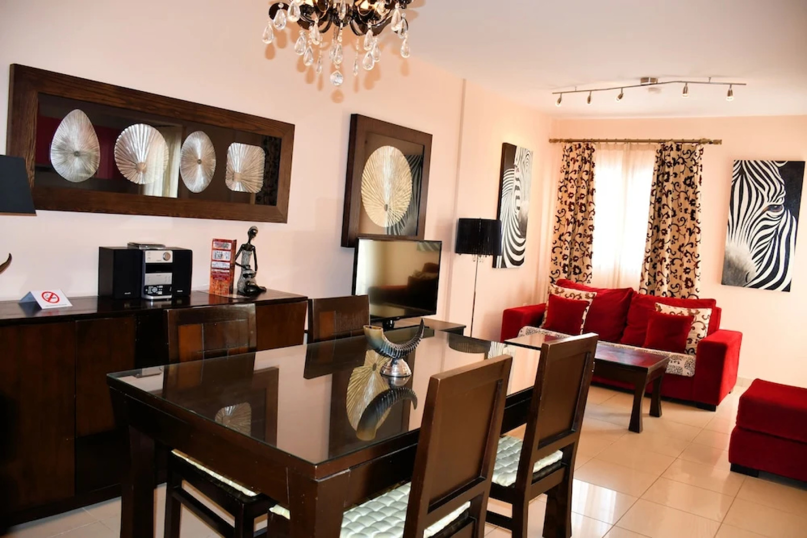 Evita Beach Apartamentos