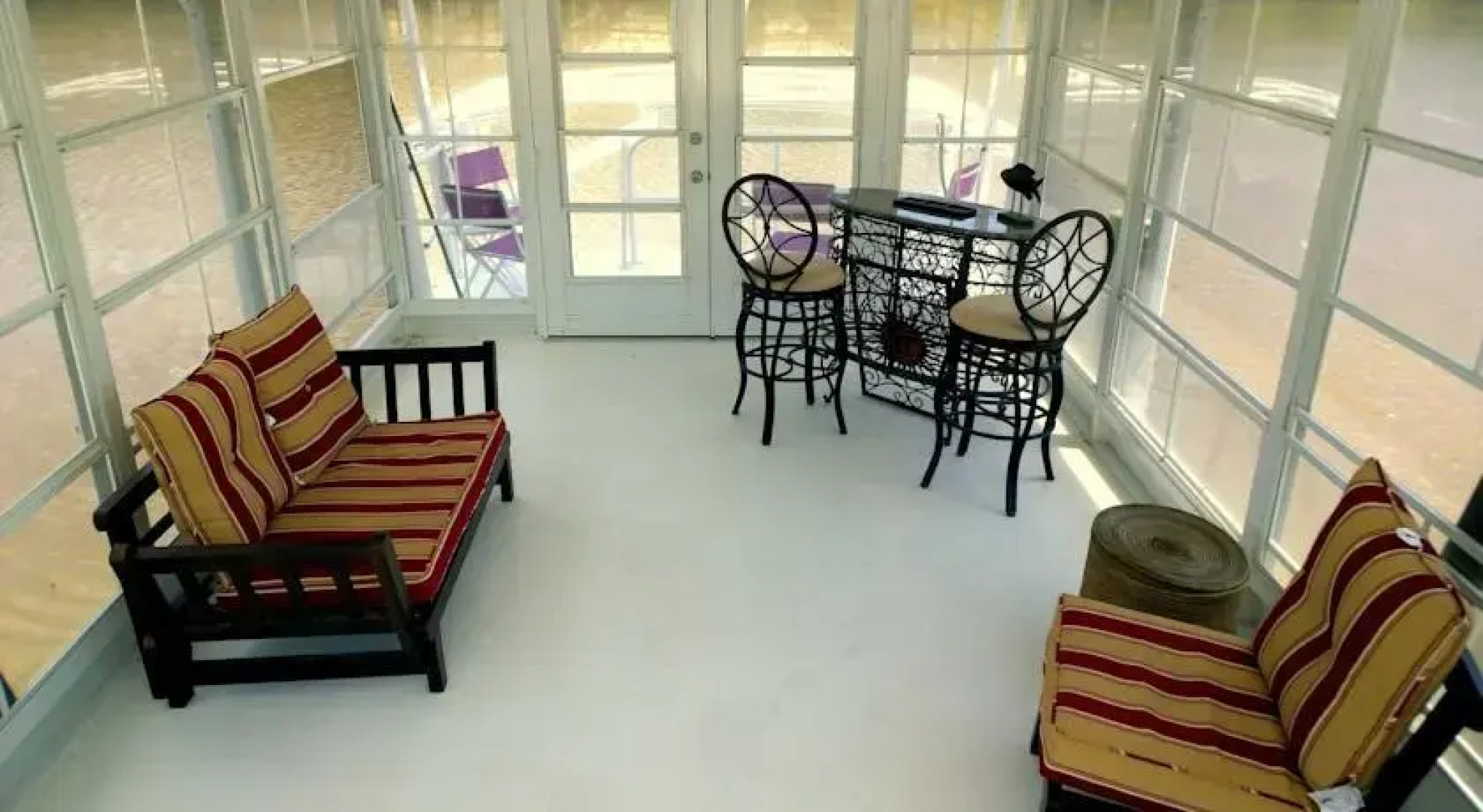 Bayou Rehab Houseboat Rental