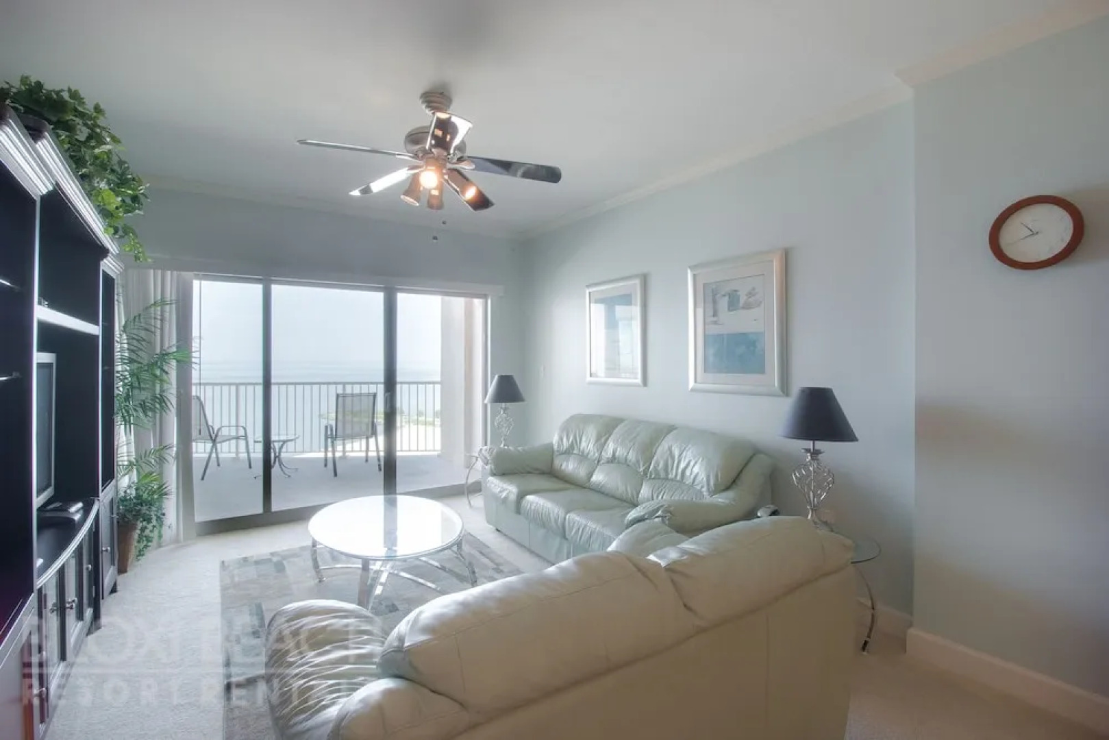 Sea Breeze 1007 Penthouse