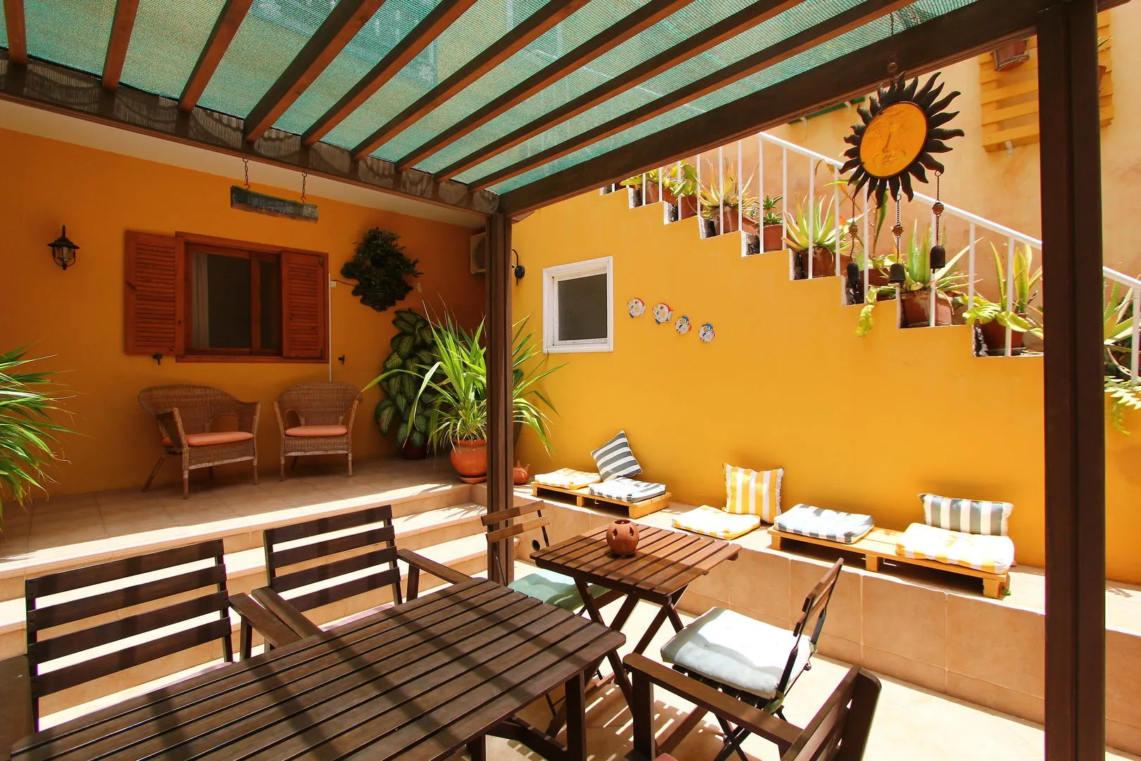 Kira's Boutique Hotel