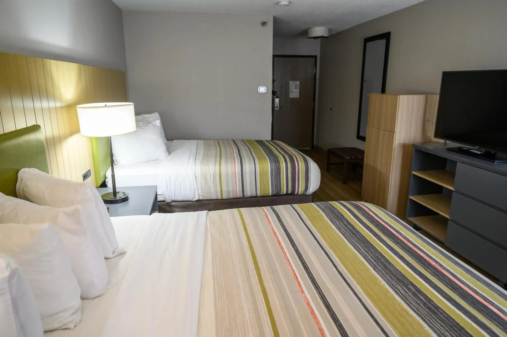 Country Inn & Suites by Radisson, Greenfield, IN