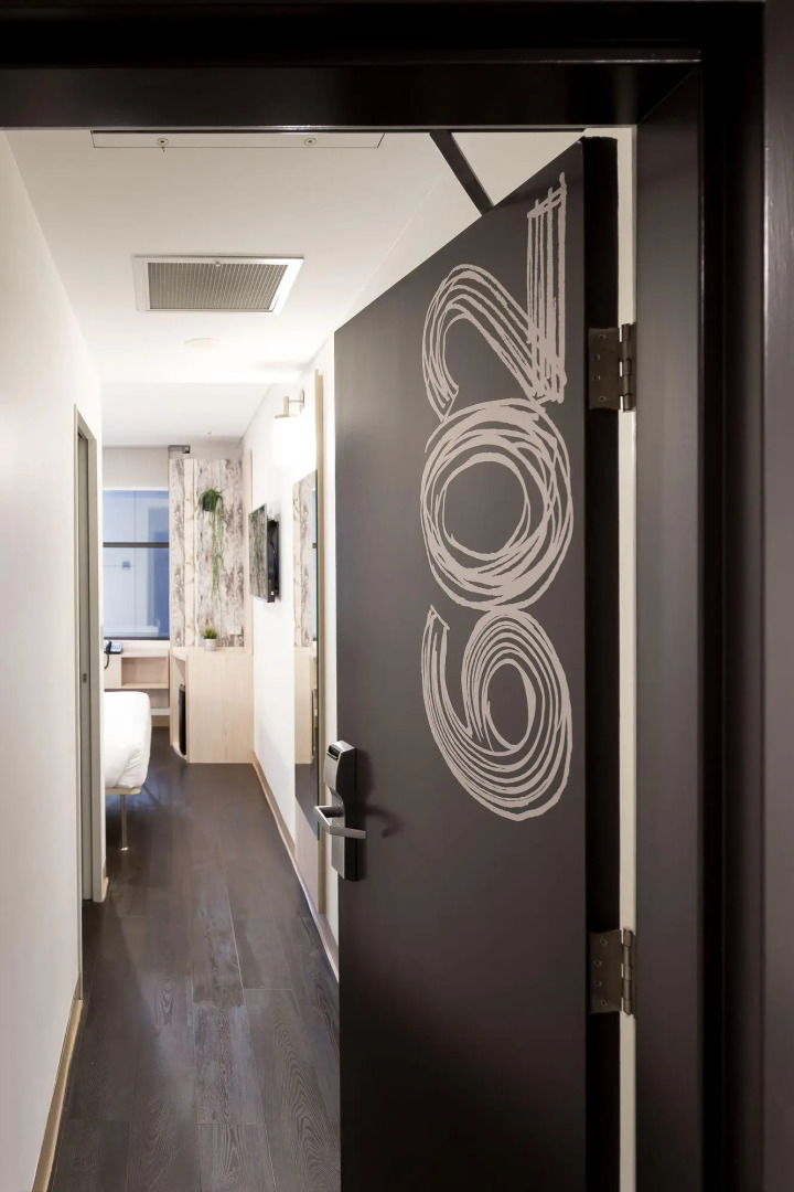 ibis Sydney Barangaroo Hotel