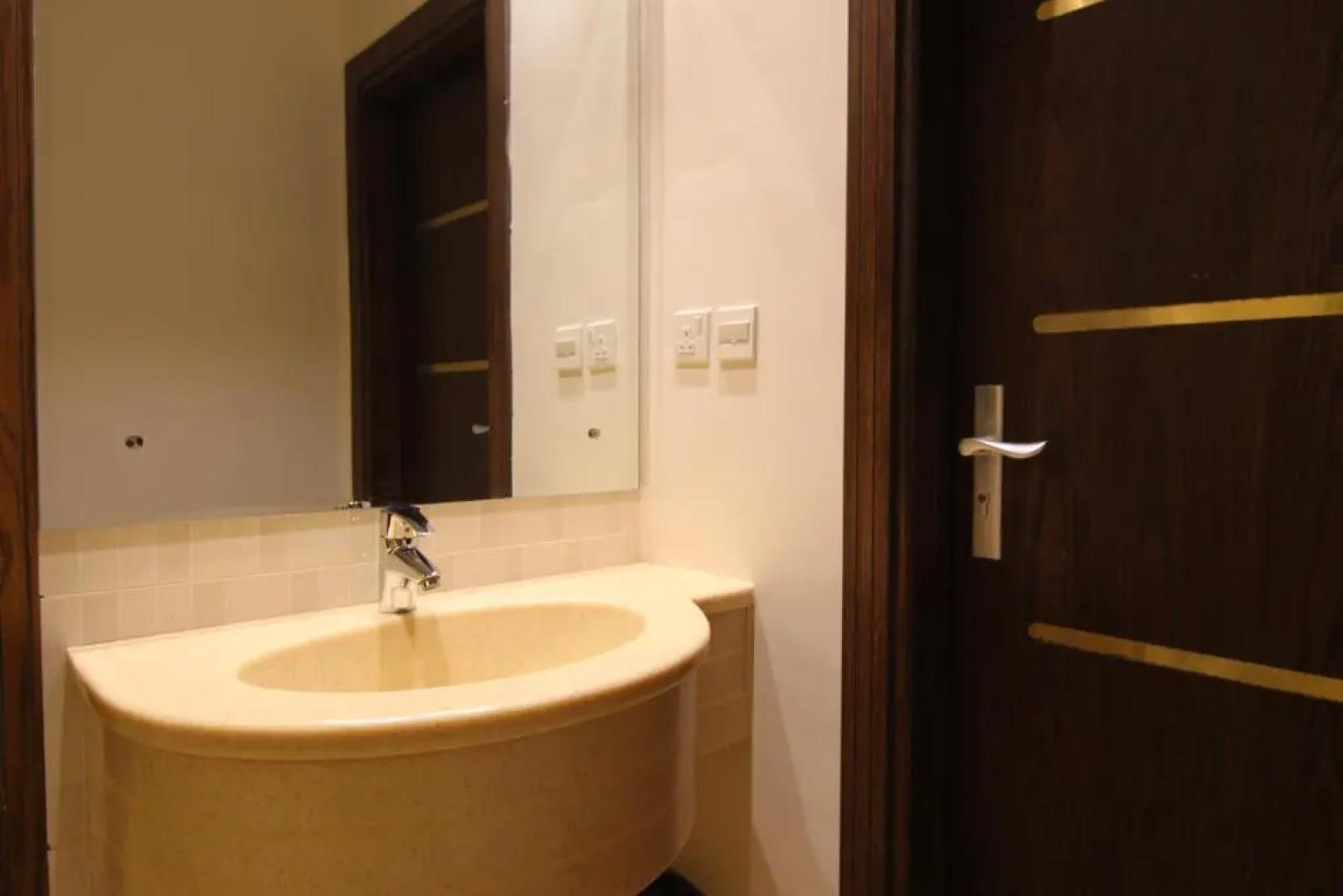 Sand Beach Suites(Families only)