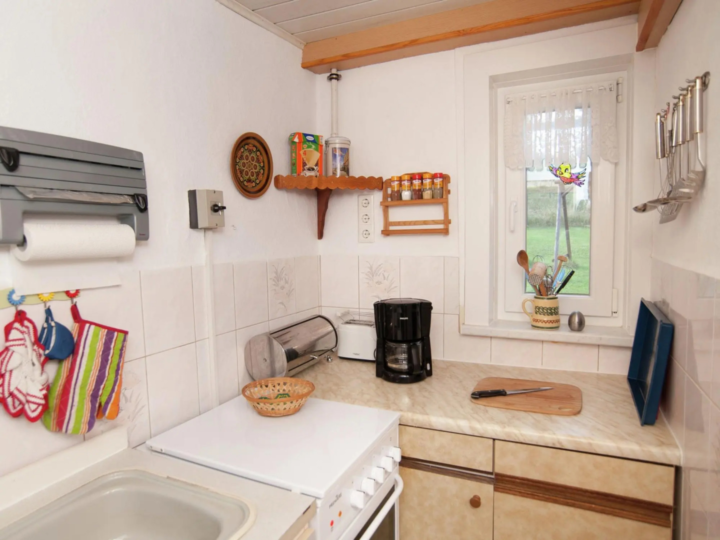 Quiet Cottage Near Trails