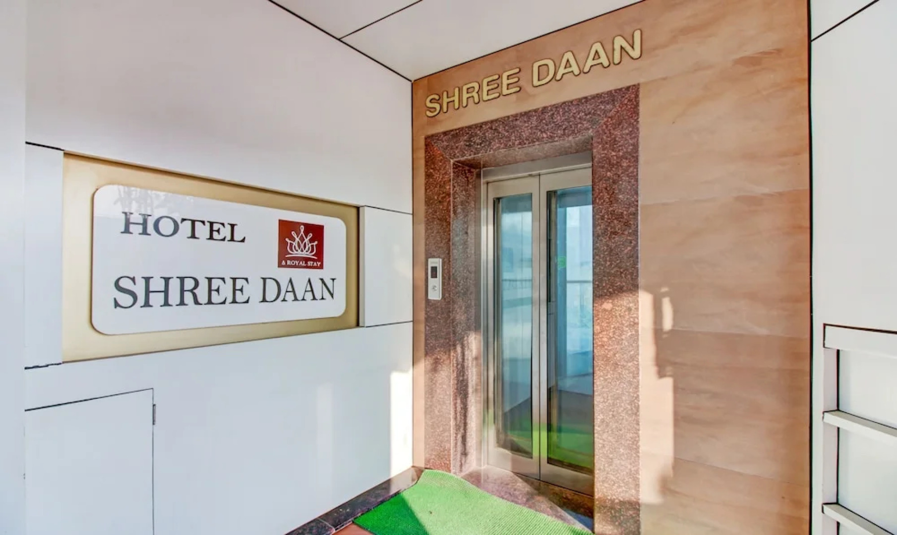 Hotel Shree Daan