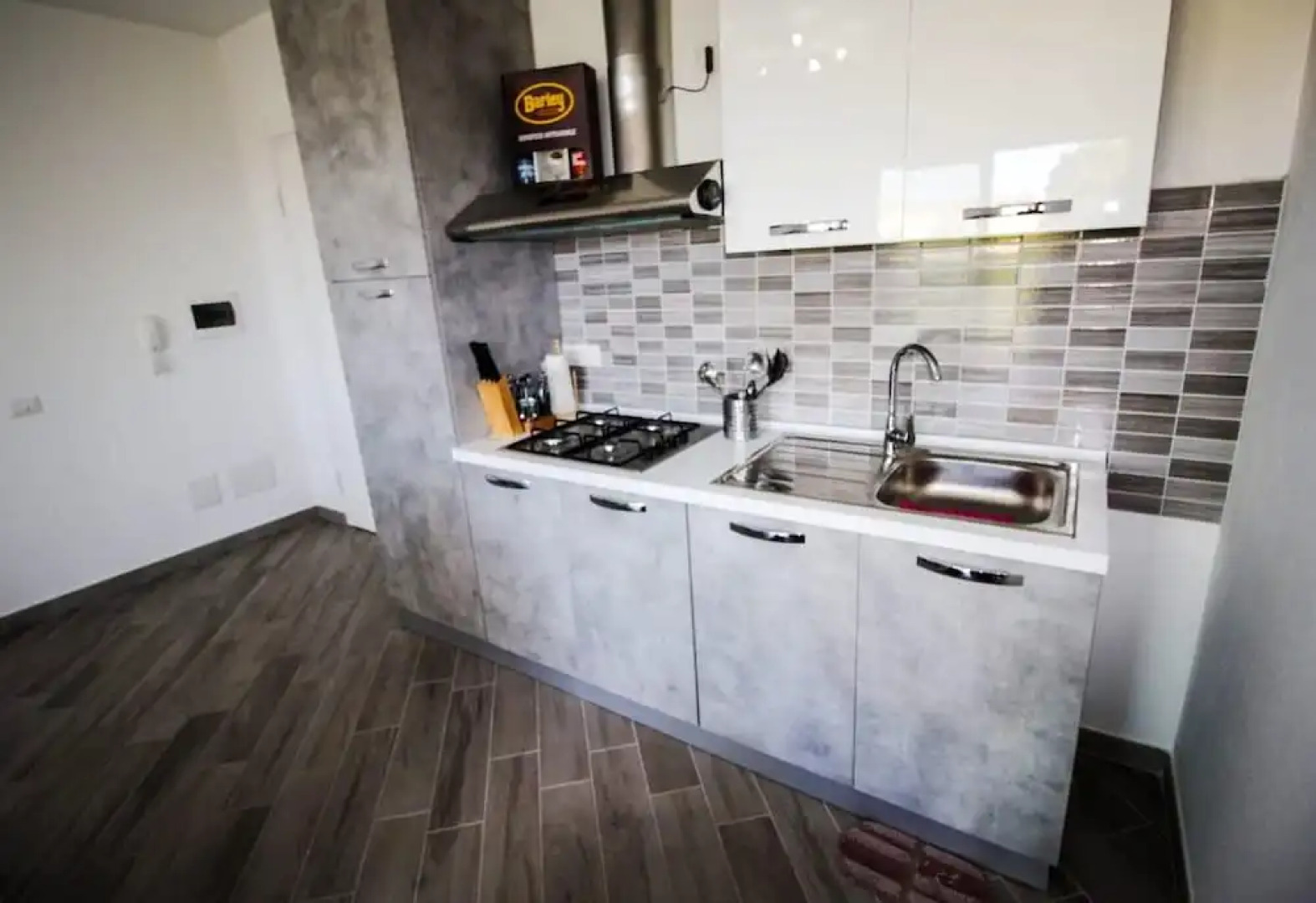 Apartment With one Bedroom in Porto Torres, With Wonderful sea View, Furnished Balcony and Wifi - Near the Beach