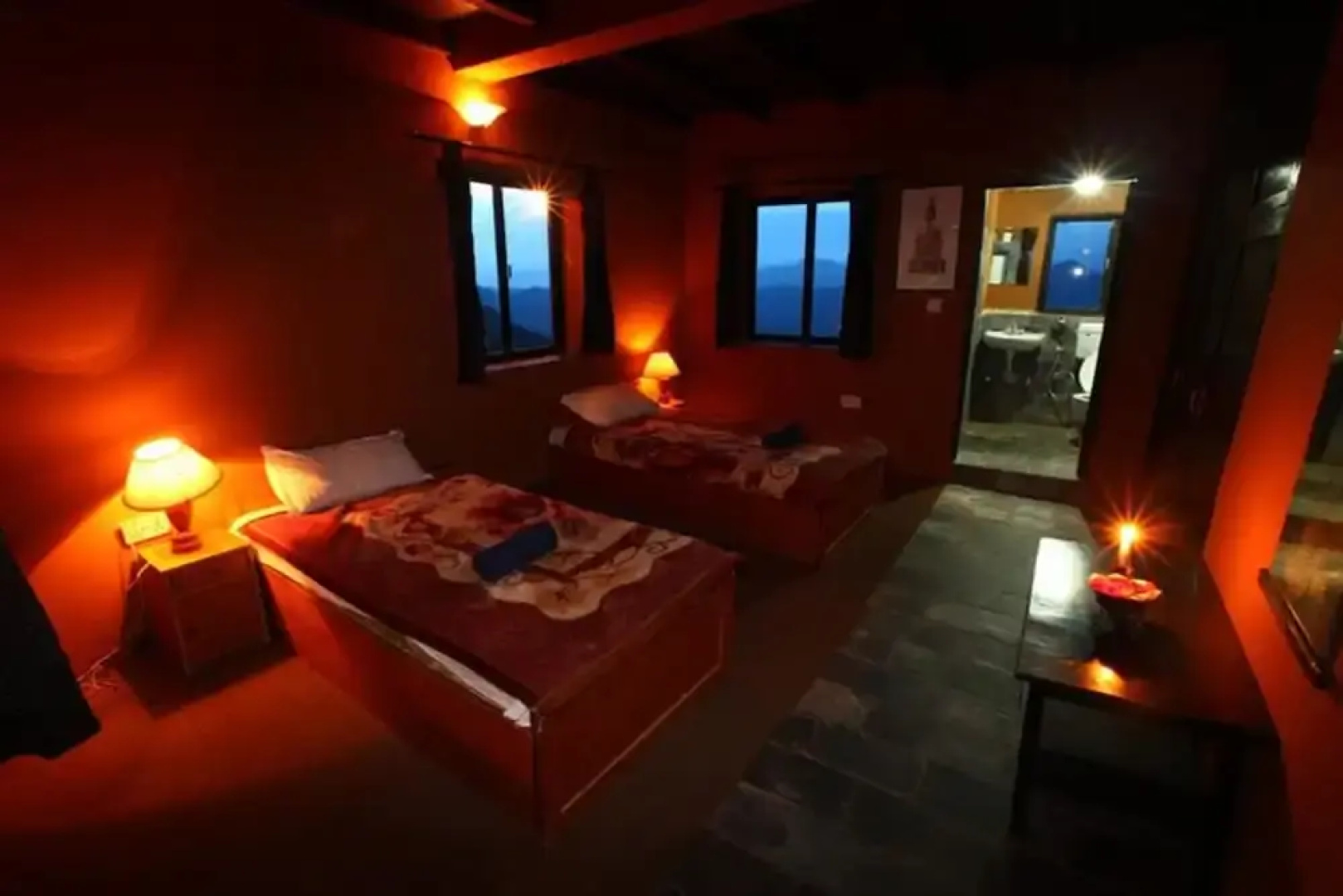 Depche Hotel