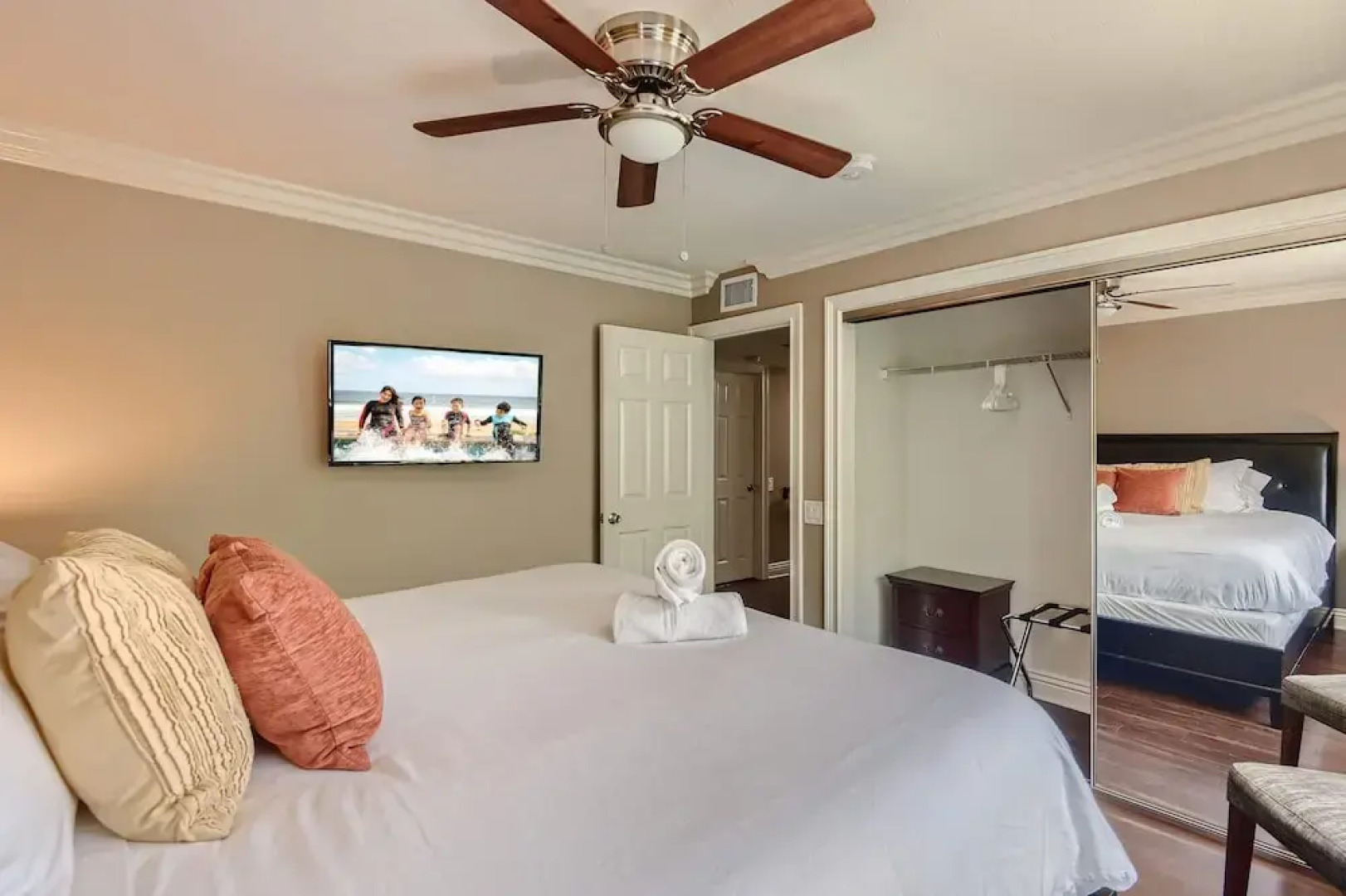 Spacious 3BR Yard BBQ Games Free Parking 0R2