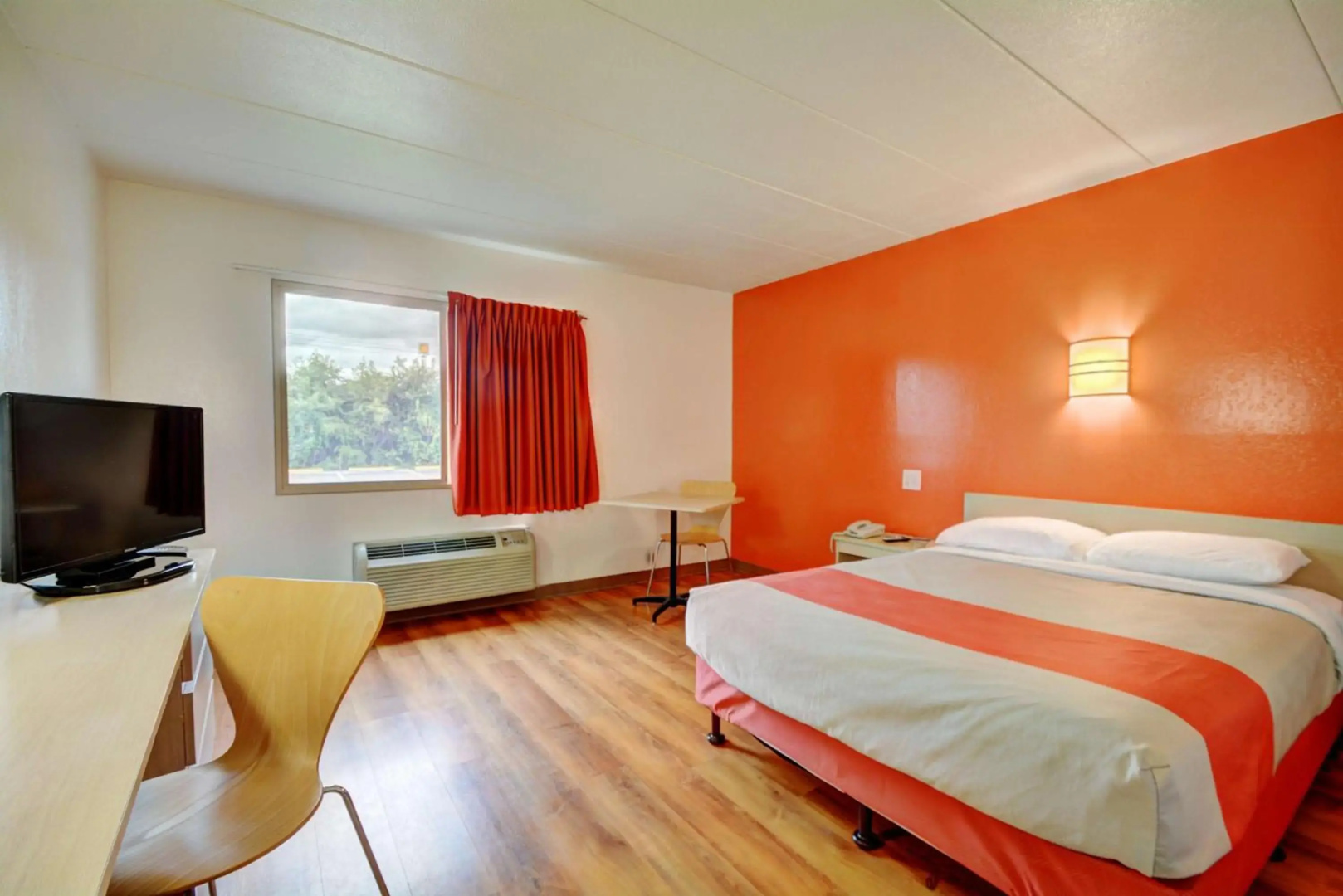 Motel 6 Seekonk, MA - Providence East