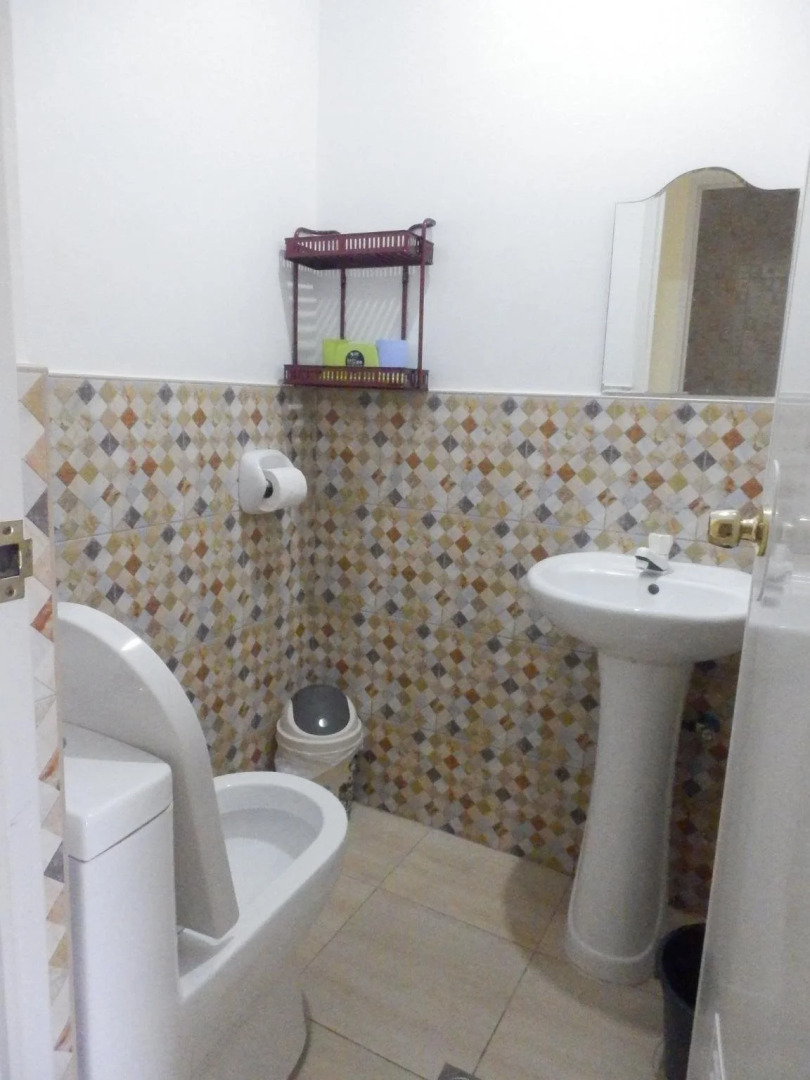 Sunshine Paradise Inn