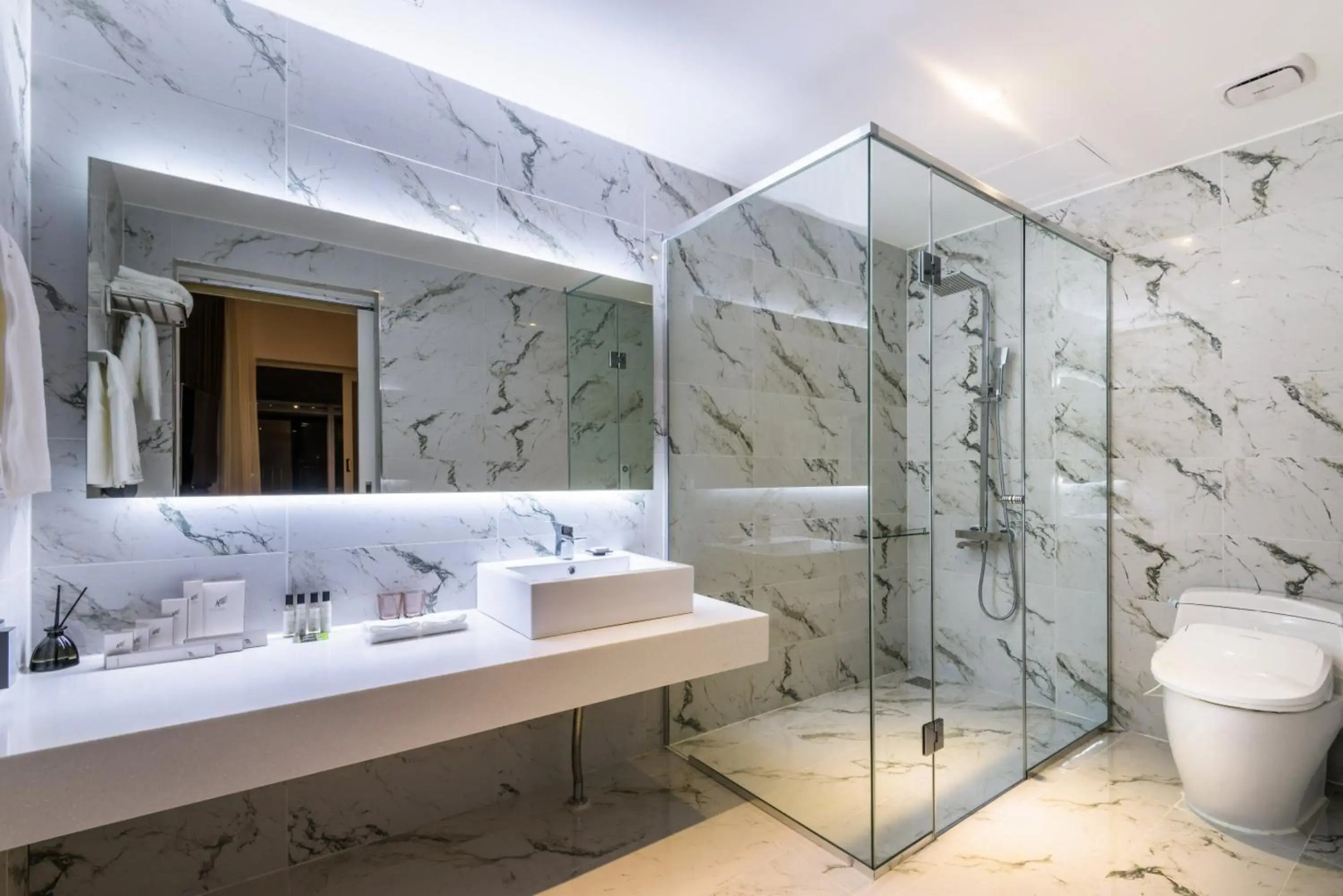 Augila Hotel Jeju Oceano Suites