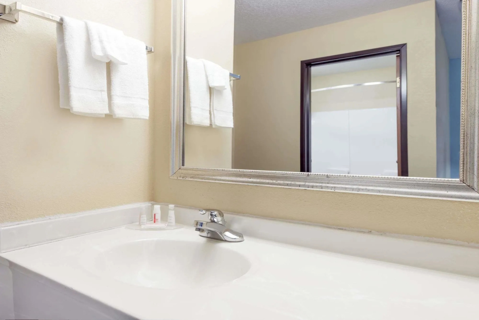 Baymont Warrenton MO