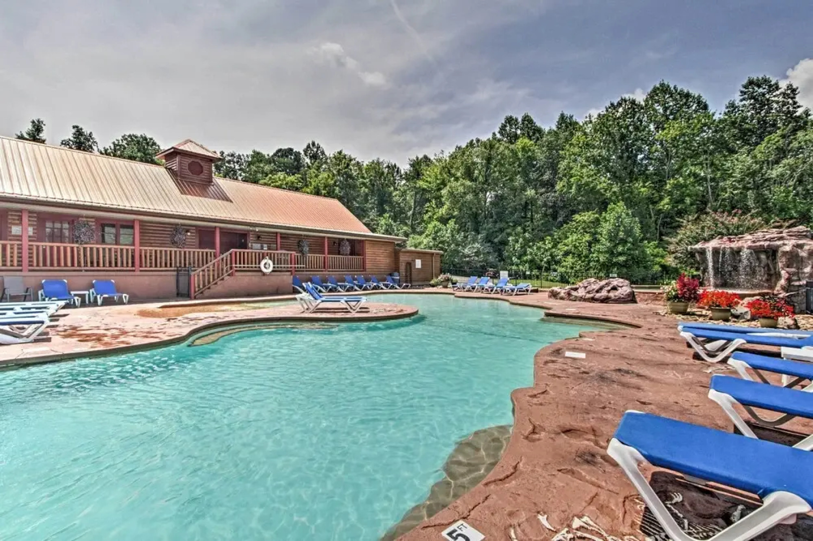 Near Hiking Trails: Gatlinburg Condo w/ Sauna!