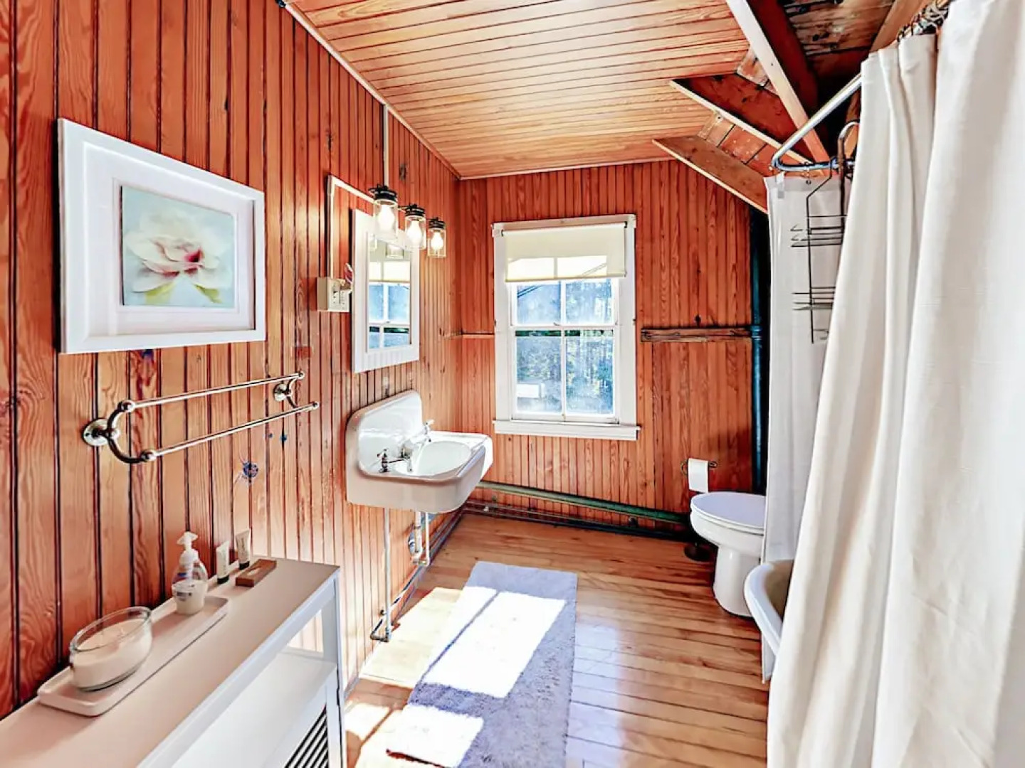 Green Gables Cottage 4 Bedrooms 2 Bathrooms Cottage