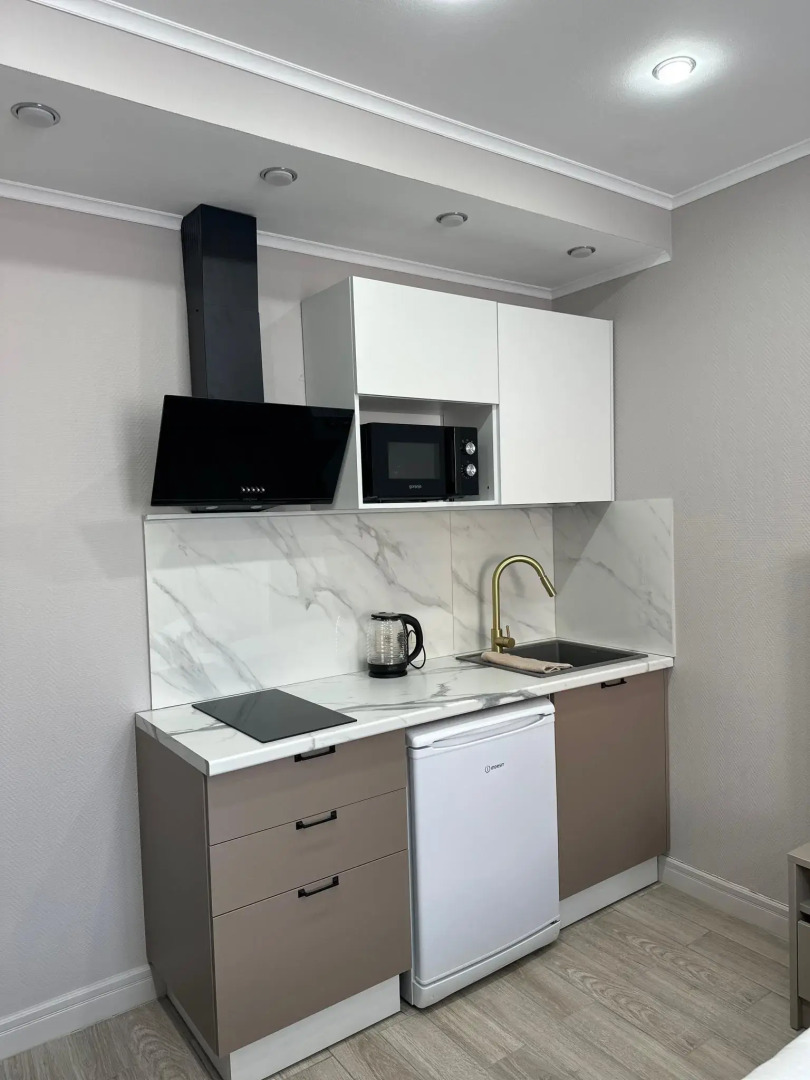 Первомайский