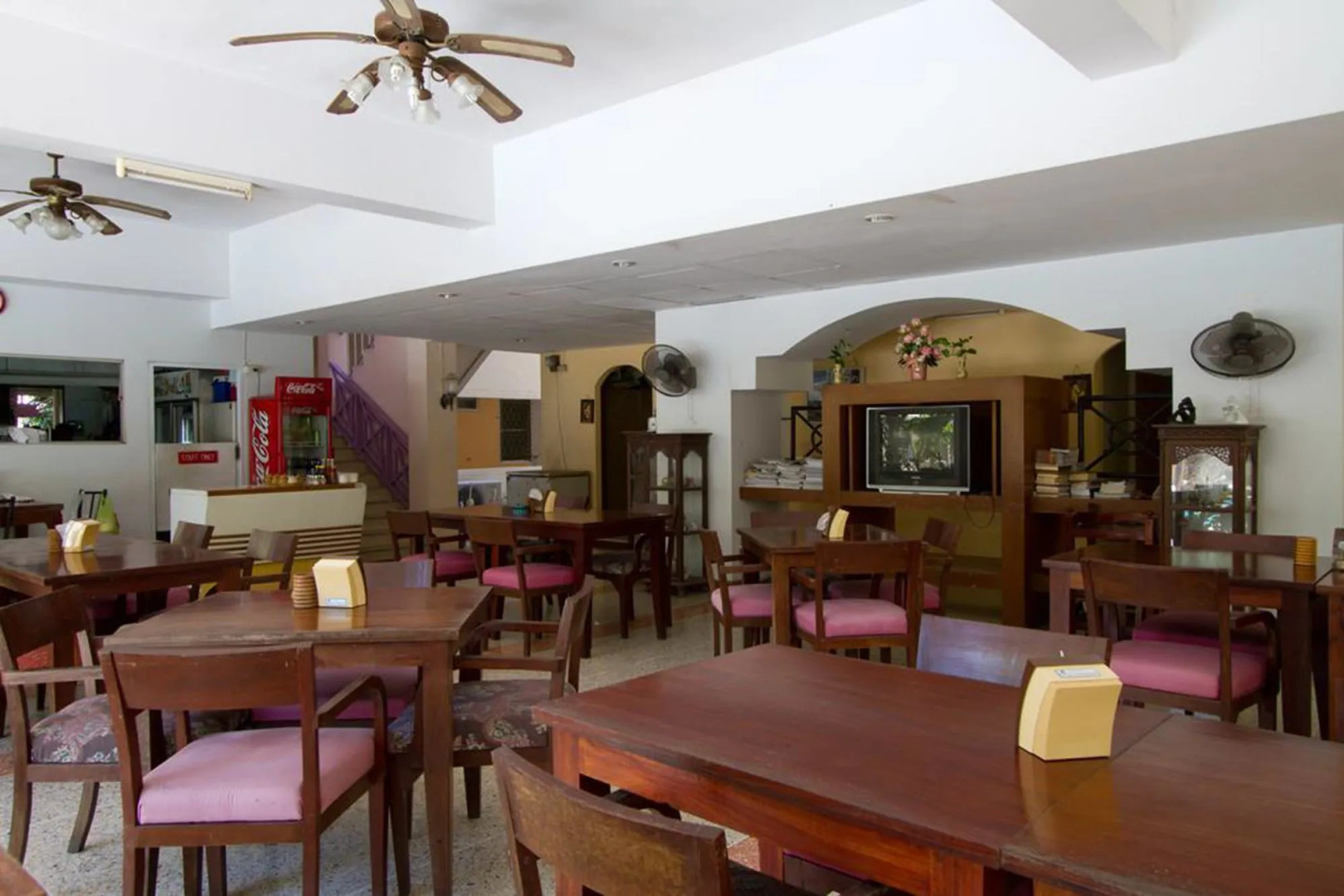 Sawasdee Place Hotel