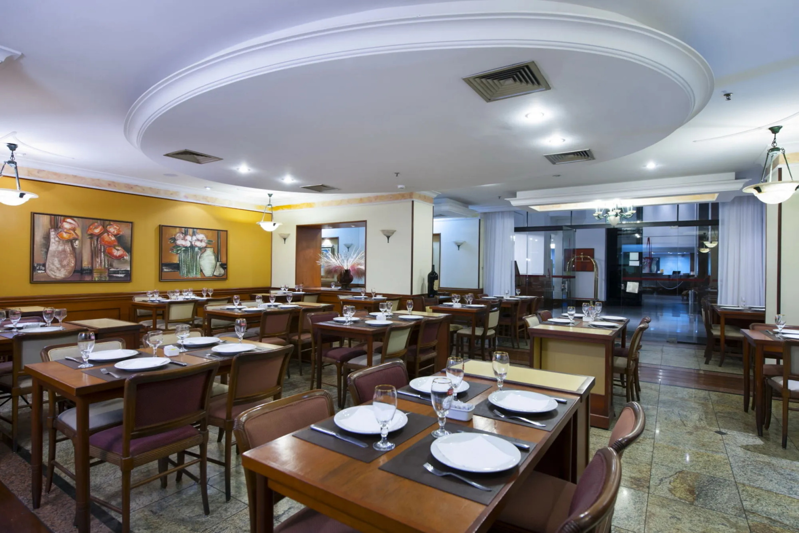 Metropolitan Hotel by Atlantica