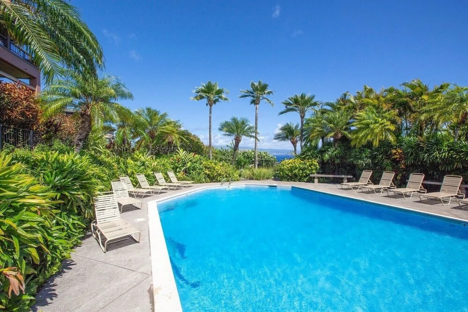 Ridge 1422 1 Bedroom Condo by RedAwning