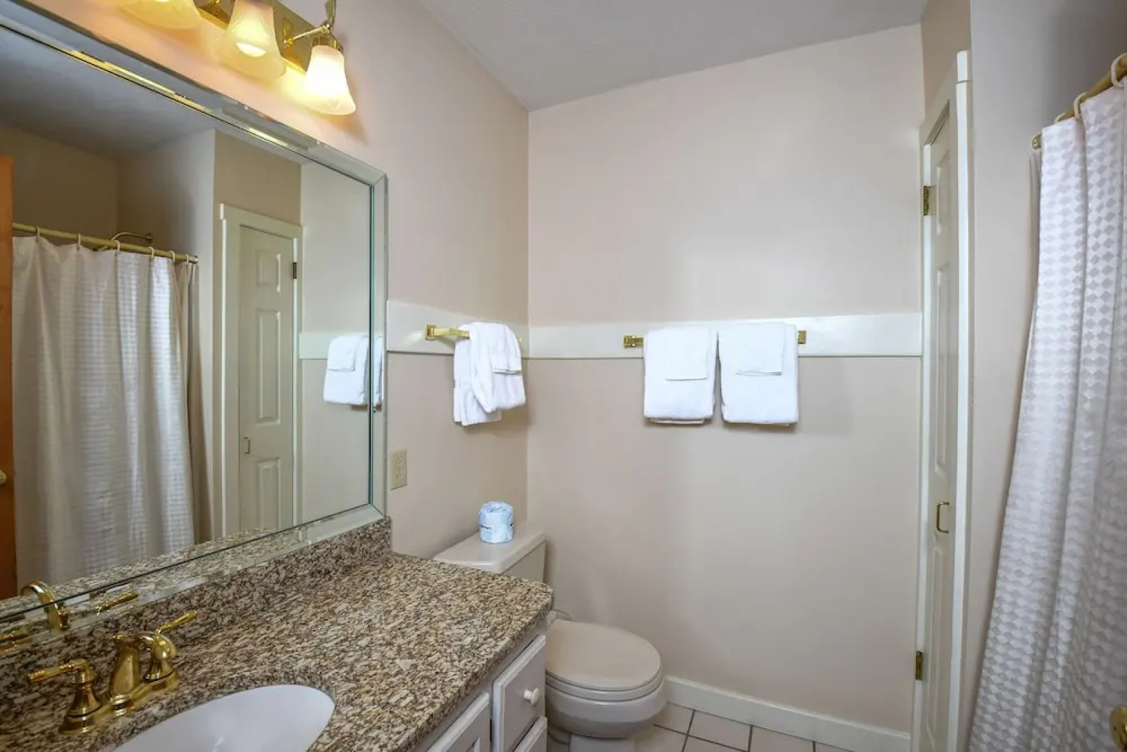 Shelby On The Lake House