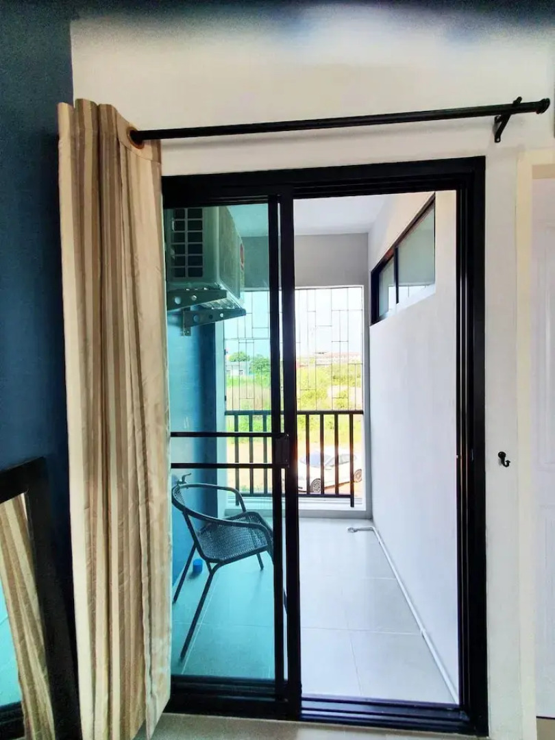 Samutsakorn Apartment