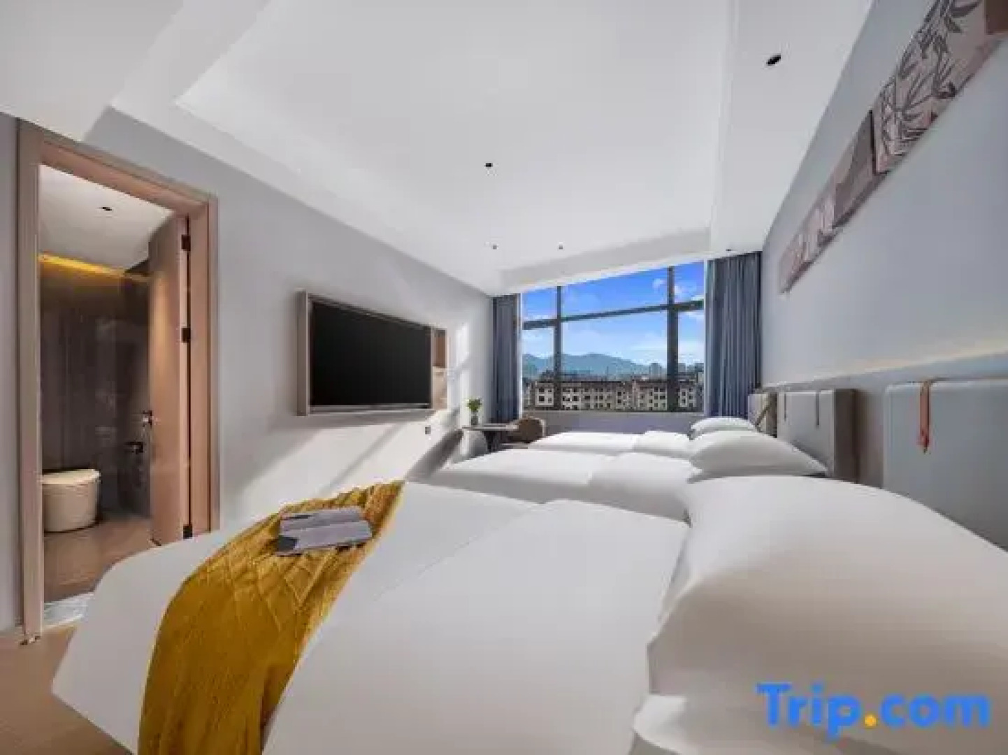 Yashu International Hotel