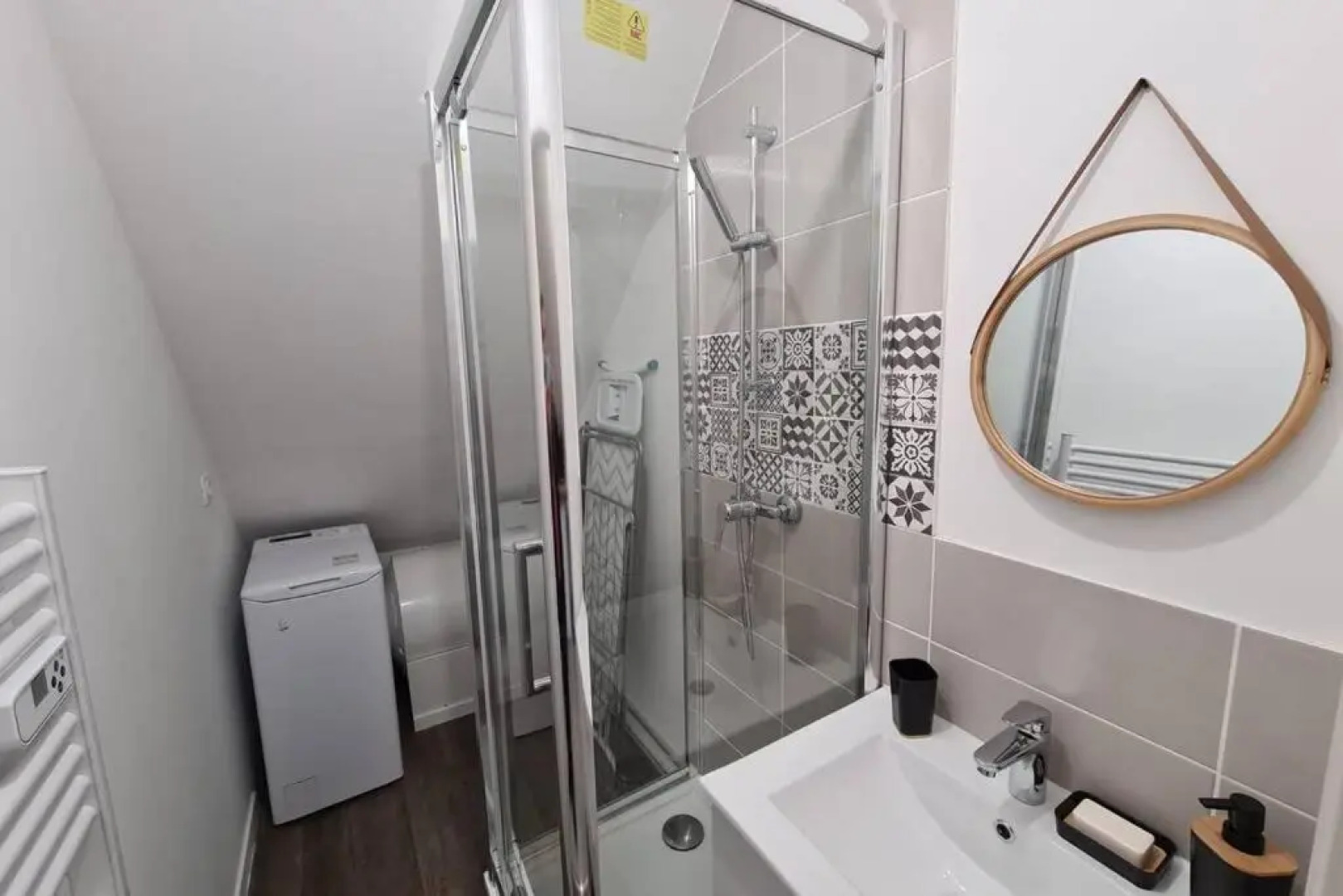 Centre ville 3 pièces envoûtant sous combles 40m²