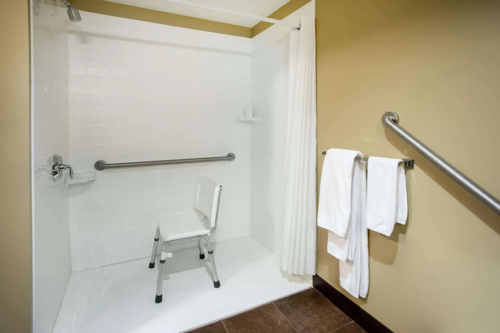 Microtel Inn & Suites by Wyndham Timmins