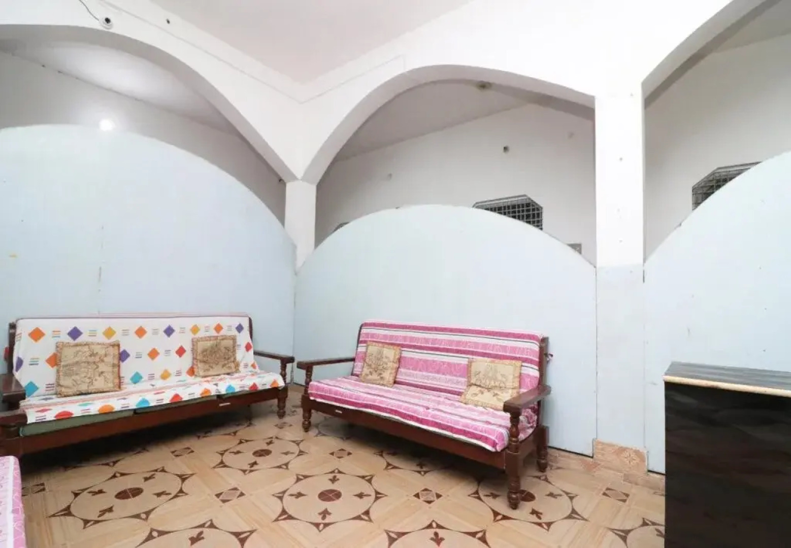 OYO 24823 Amrit Guest House