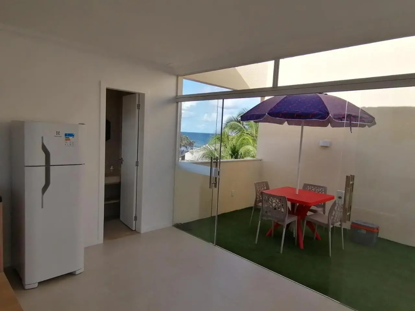 Triplex pé na areia com 3 suítes próximo Salvador