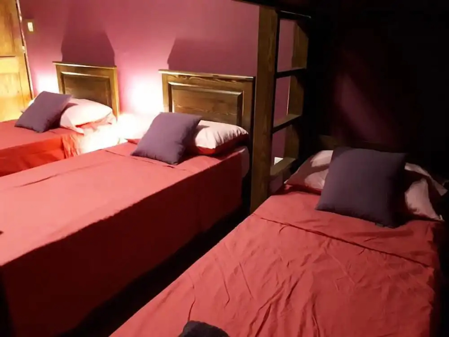 Nocturne Family House