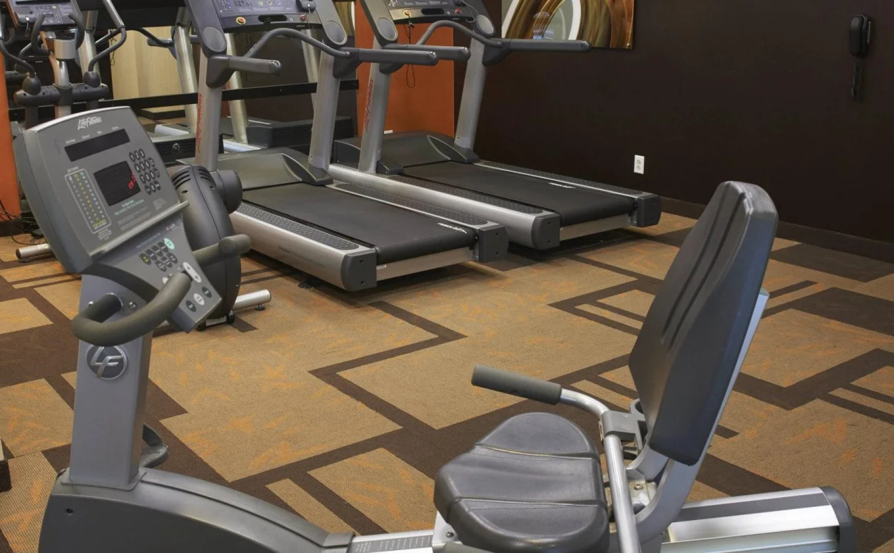 Courtyard By Marriott Shelton