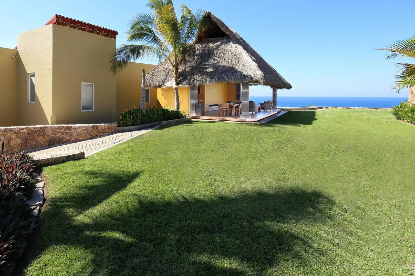 Villas Piedra Blanca