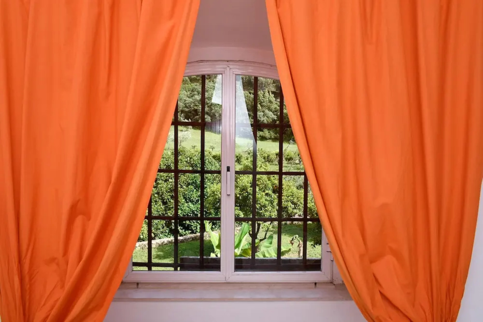 House With 2 Bedrooms in Porto de Mós, With Wonderful Lake View, Pool