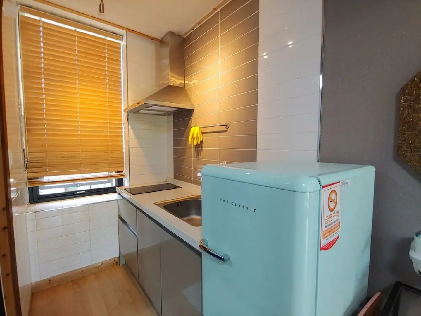 Jeju Halla and Tam Pension