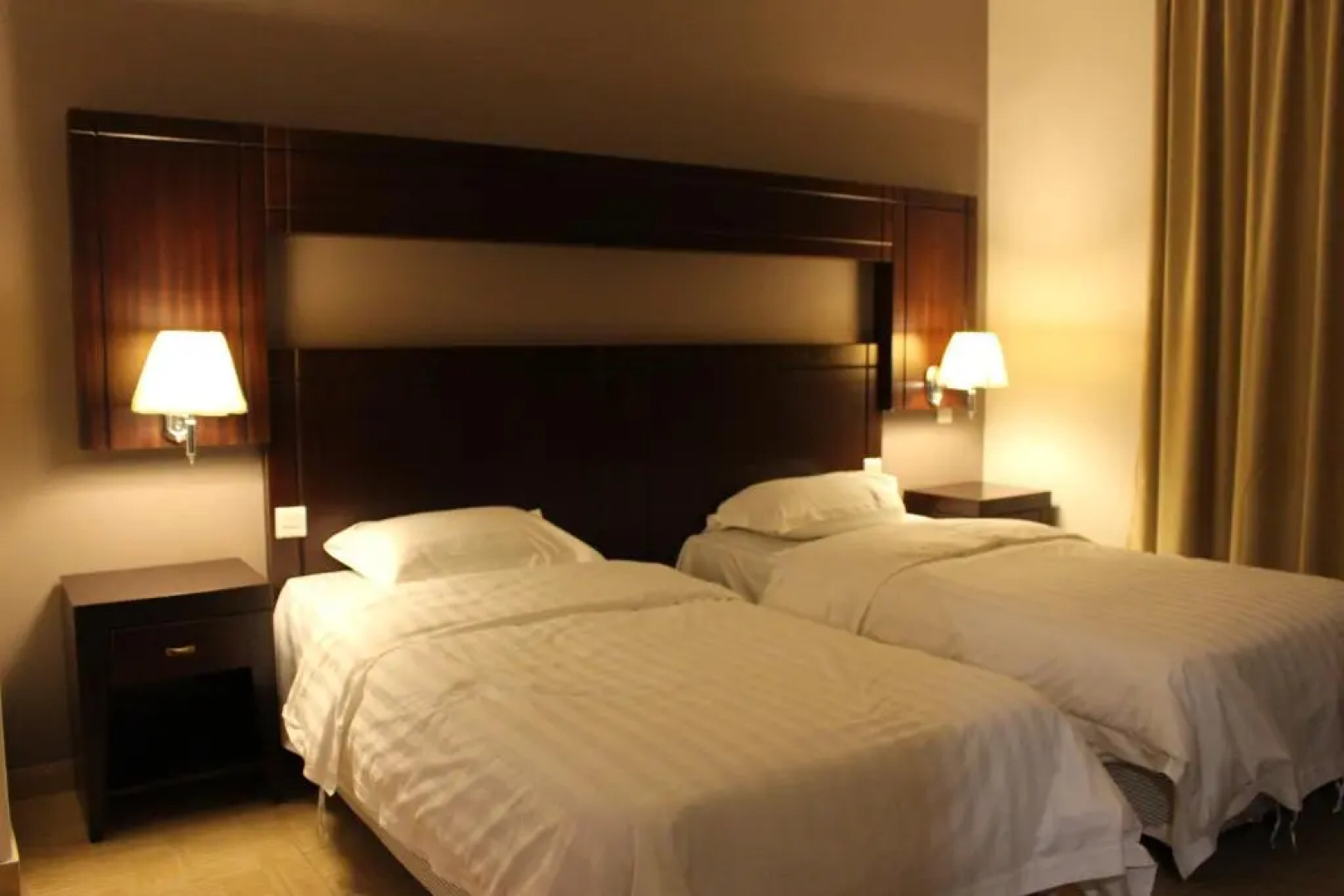 Sand Beach Suites(Families only)