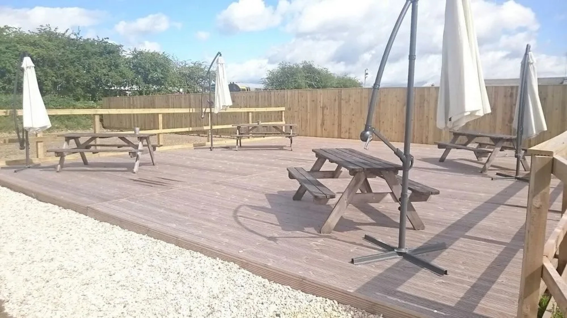 The White Rose Hotel