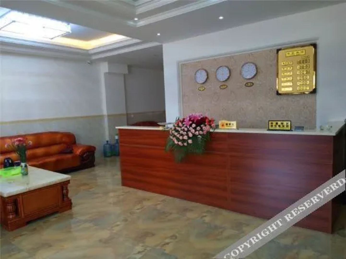 Qujing Wanghai Business Hotel