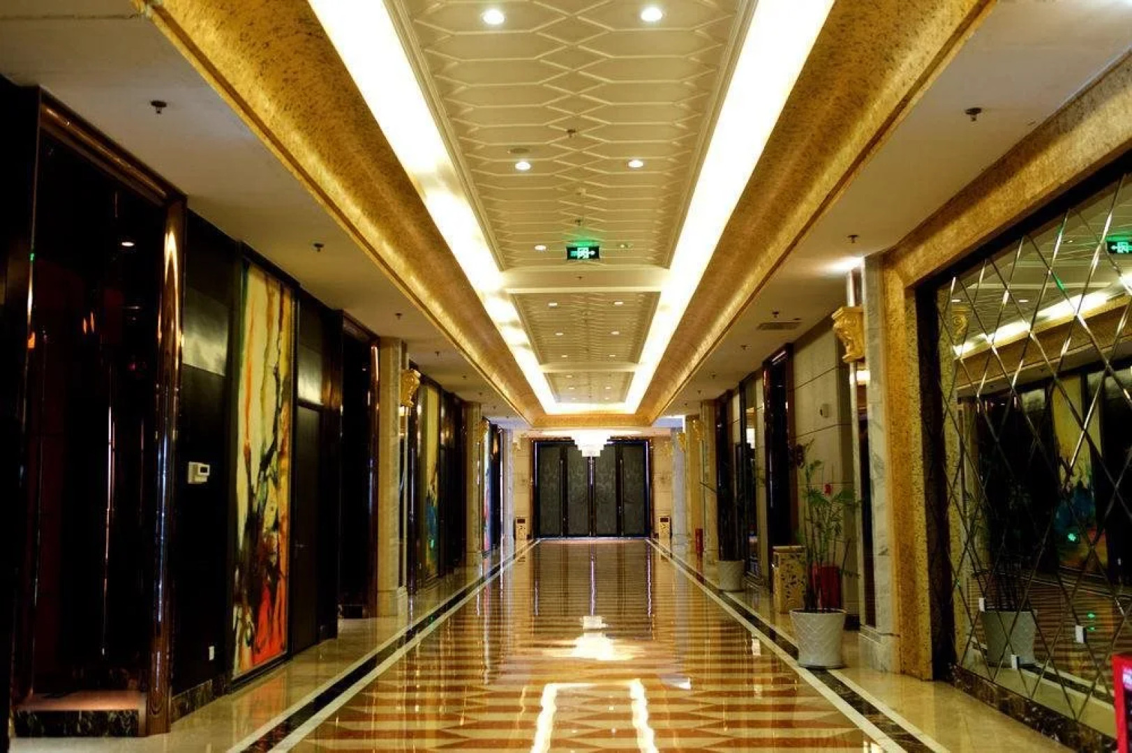 Country Garden Phoenix Hotel