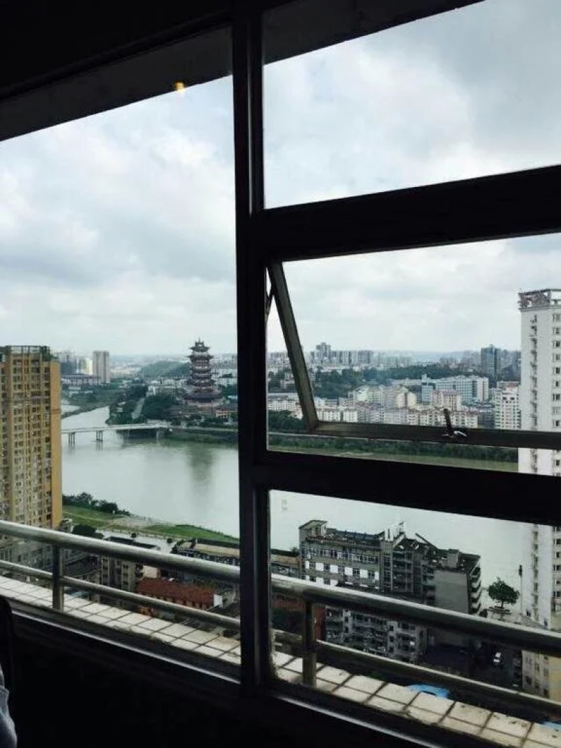 Mianyang Shangri-la Holiday Hotel