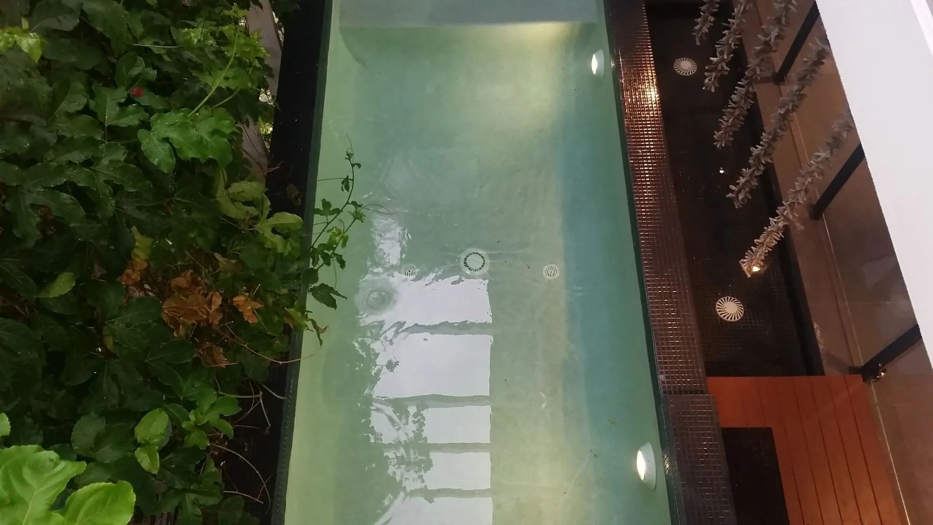 Sunrise Cove Holiday Apartments