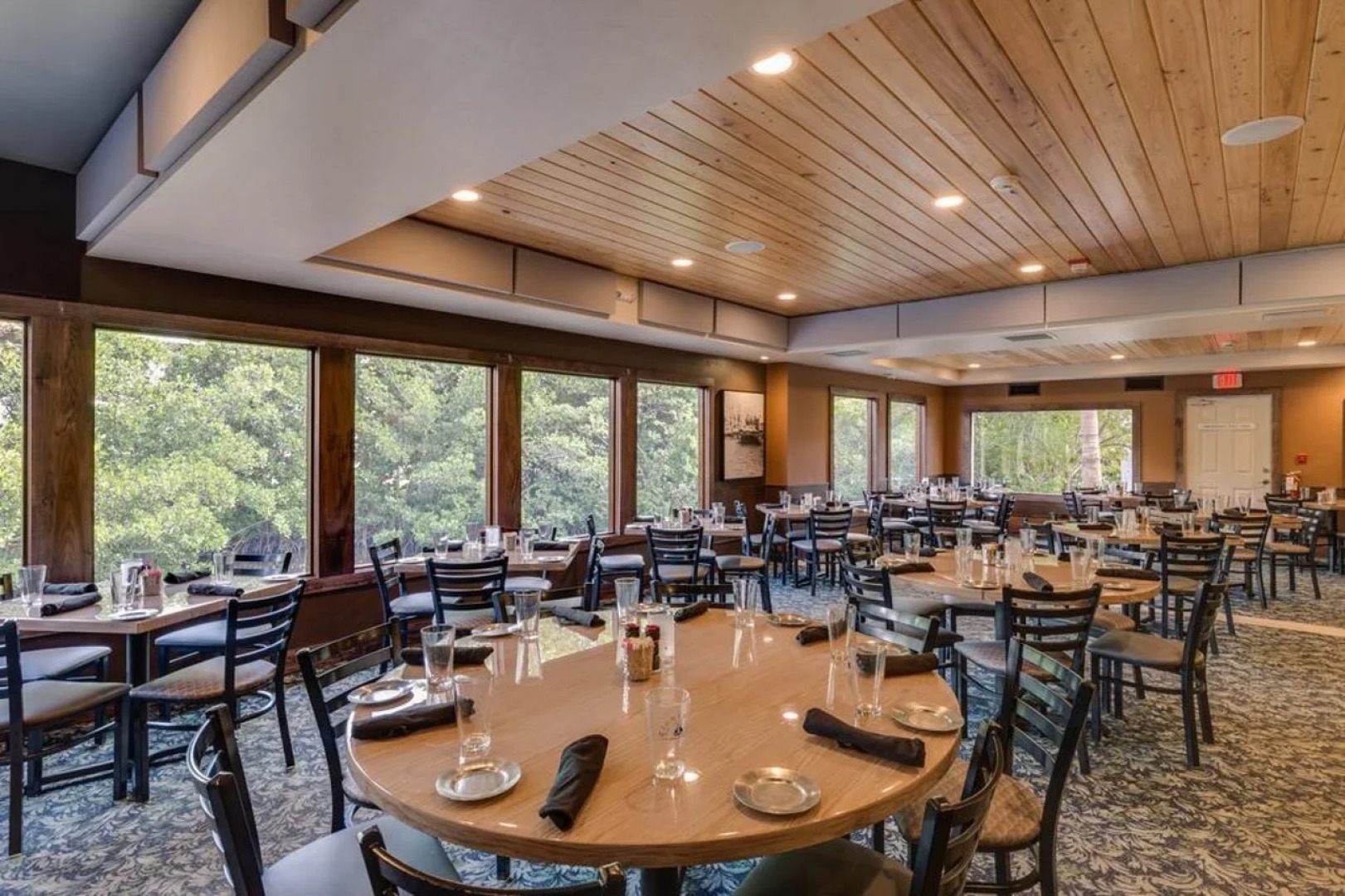 Outrigger Beach Resort