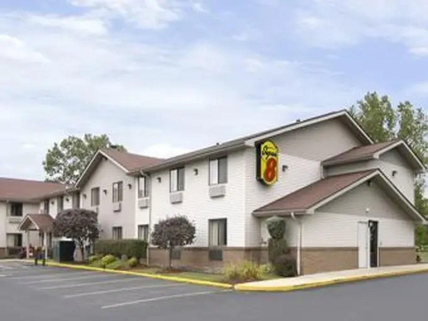 Super 8 Mentor/Cleveland Area