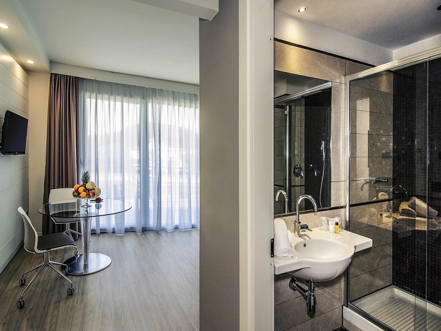 Отель Viareggio