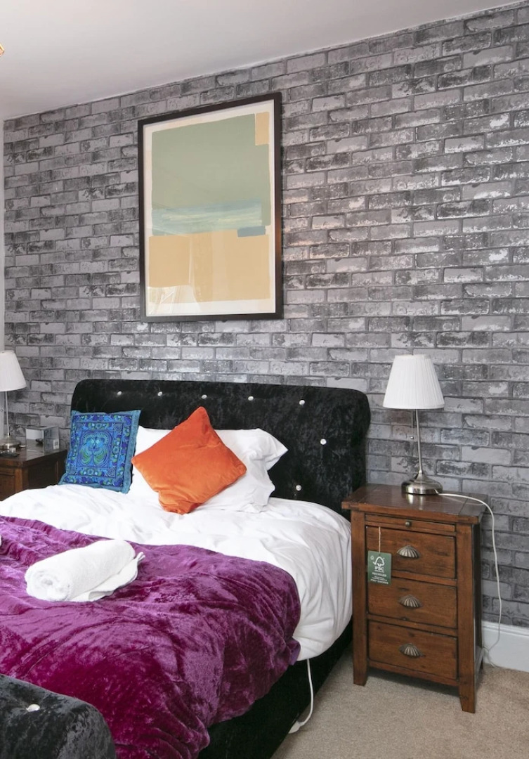 Urban Retreat Hot Tub Bar Ev Charger