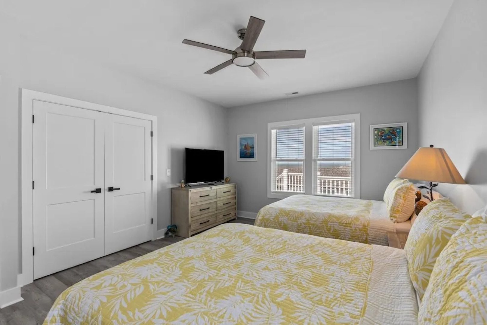 Lookout Harbor 7 Bedroom Home by RedAwning