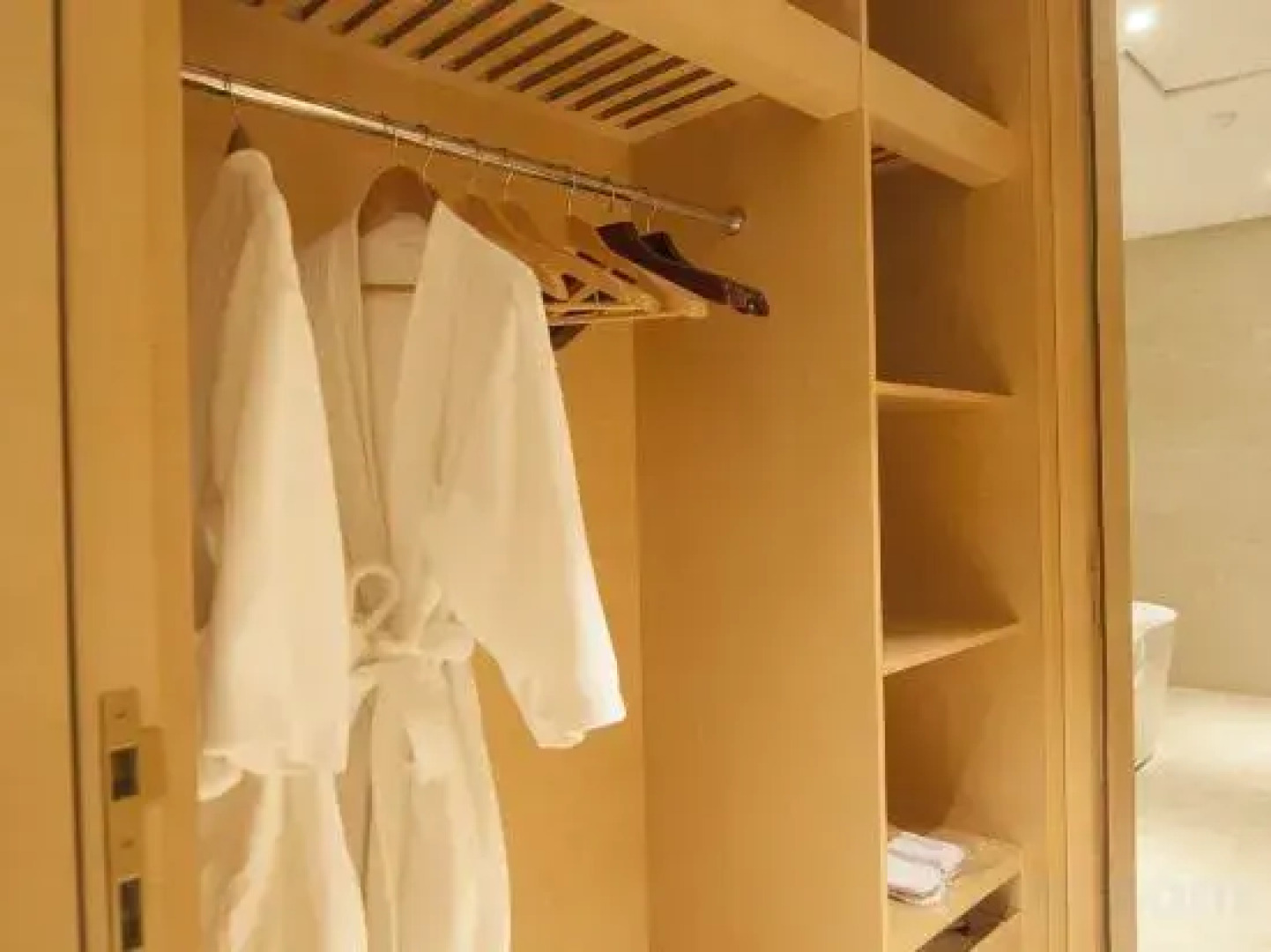 Songzi International Hotel