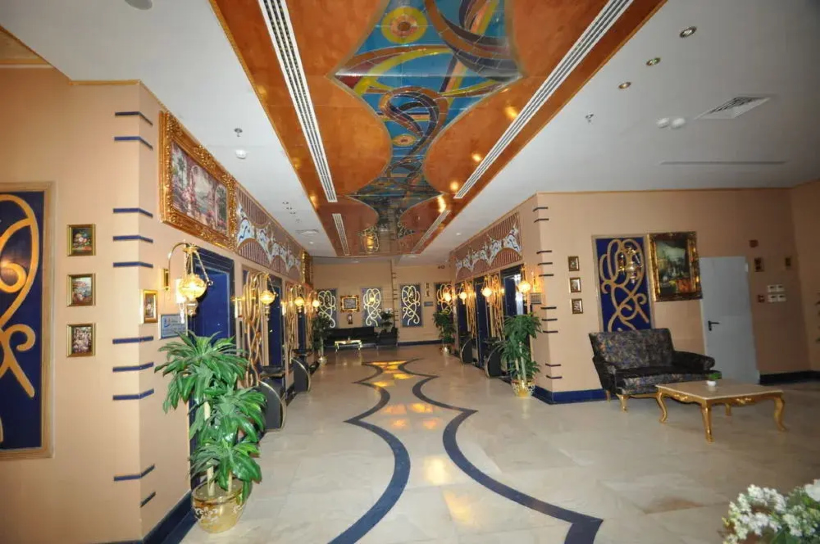 Tofel Kendla Al Azizia Hotel