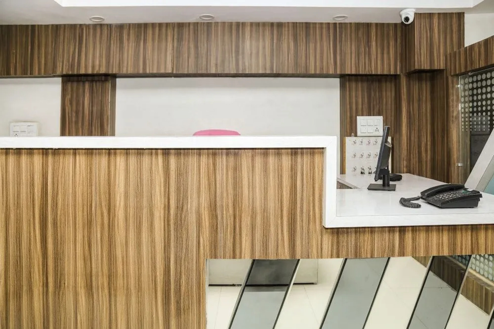 OYO 44314 Hotel Veer Bhumi Palace