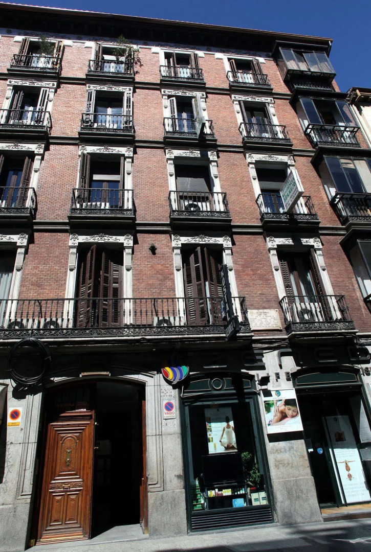 Hostal Atocha Almudena Martin